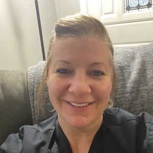 Meet your Posher, Carrie